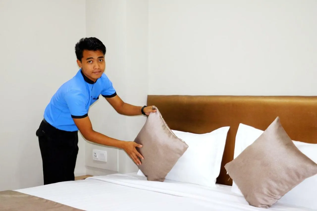 Sat Sun Hotel 仰光