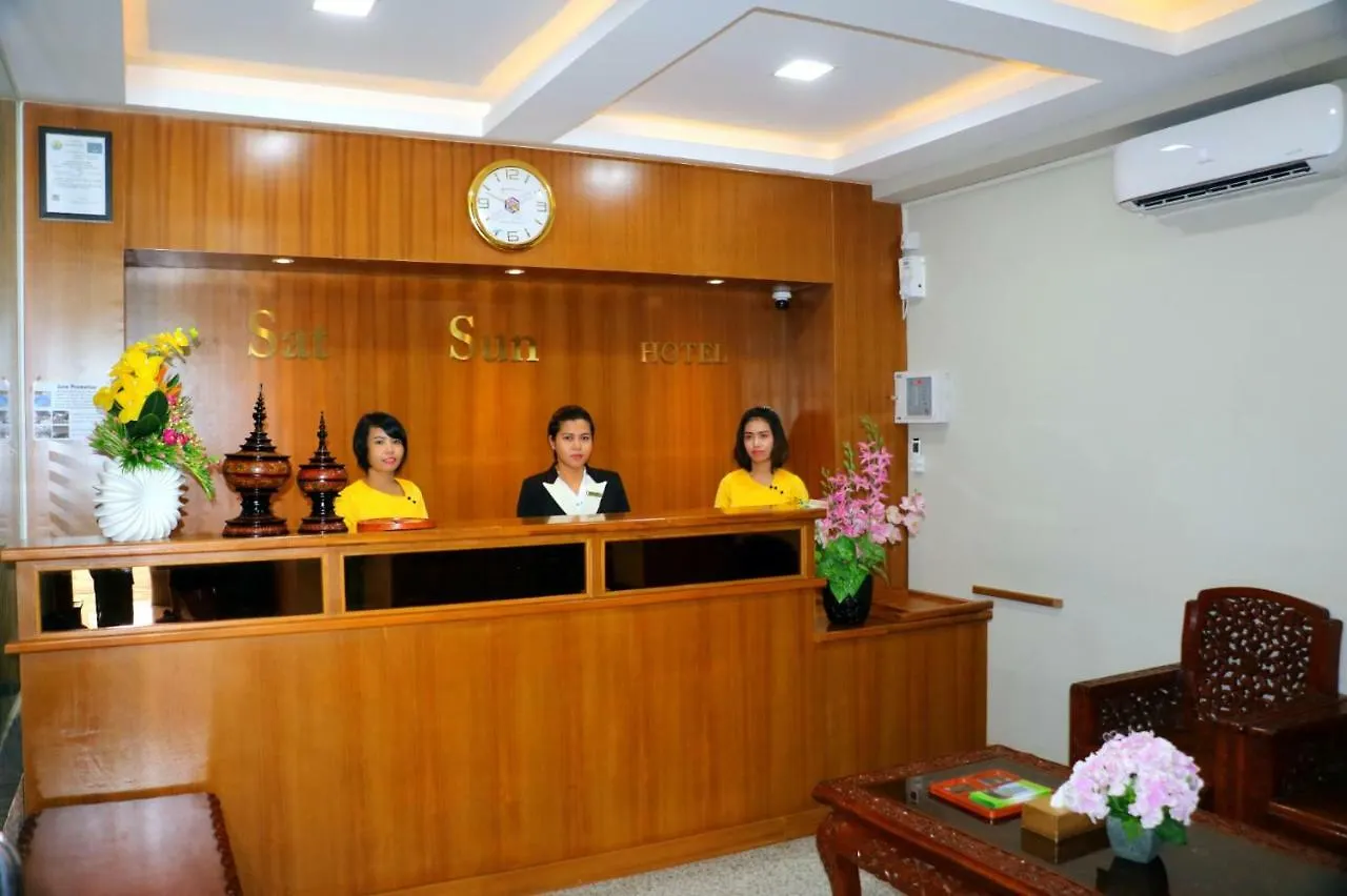 Sat Sun Hotel 仰光