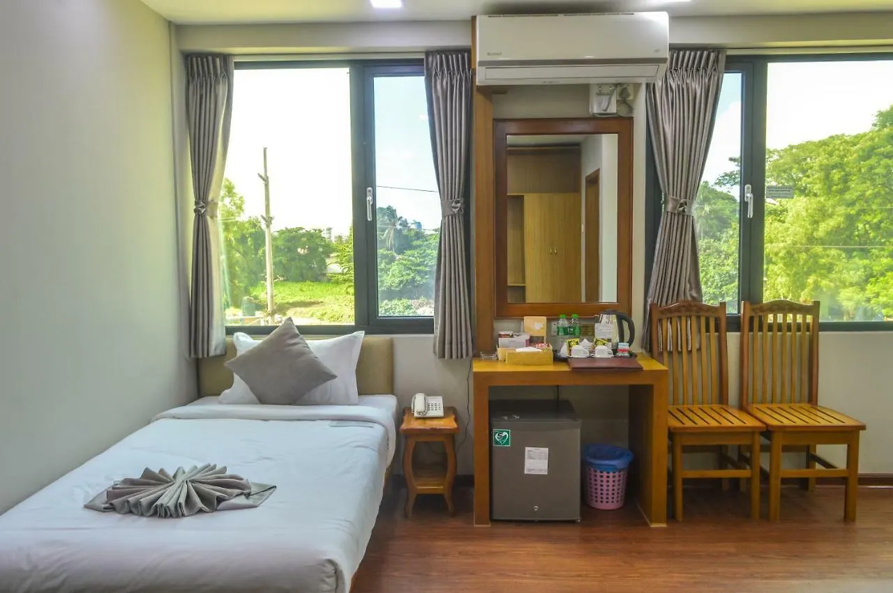 Sat Sun Hotel 仰光